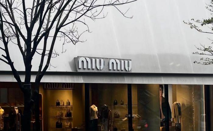 MIU MIU